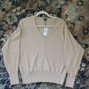 Elegant Beige V-Neck Sweater